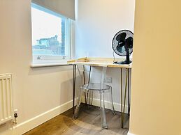 Spacious 2 Bedroom Apartment in Margate