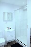 Spacious 2 Bedroom Apartment in Margate