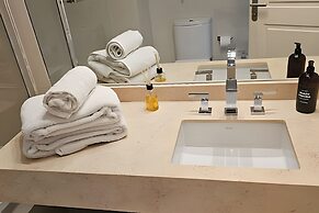 Alquiler 2 Ambientes frente Hotel Hilton