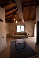 Terra Rossa Stone Houses Otel Kaş