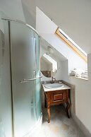 Casa Din Bran-Inn Center