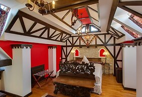 Casa Din Bran-Inn Center