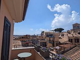 Treasurerome Eden Penthouse Suite 2BR