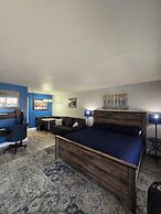 Chateau Rouge Condominiums