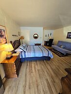 Chateau Rouge Condominiums