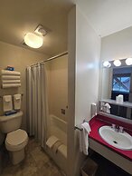 Chateau Rouge Condominiums