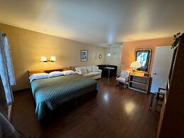 Chateau Rouge Condominiums