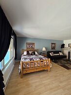 Chateau Rouge Condominiums