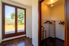 Villetta Camelia with Garden