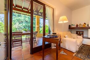 Villetta Camelia with Garden