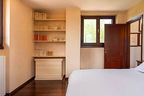 Villetta Camelia with Garden