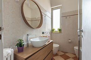 Vista Mare sulla Cala by Wonderful Italy