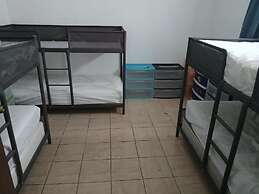 Dressrosa Guest house