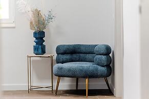 Luxury apartment Marino near beach