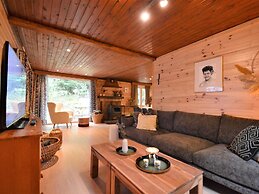 Enticing Chalet With Private Terrace