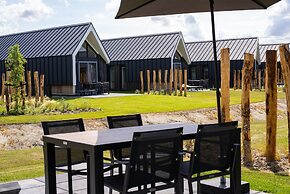 Modern Lodge by the Water