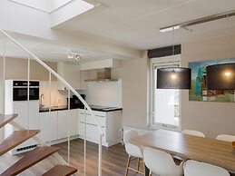 Modern Holiday Home With Sauna, in a Holiday Park, Beach Within Walkin