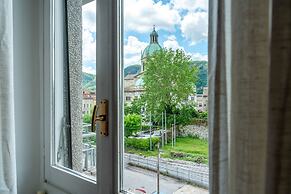 Autumn Apartment by Wonderful Italy