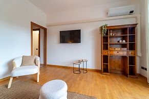 Autumn Apartment by Wonderful Italy