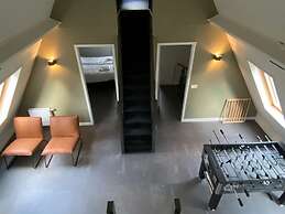 Nice Villa With 4 Bathrooms, Near Vrachelse Heide