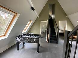 Nice Villa With 4 Bathrooms, Near Vrachelse Heide