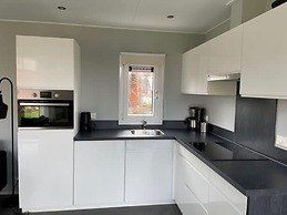 Modern Chalet With Dishwasher, Near De Efteling