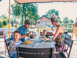 Modern Chalet With Dishwasher, Near De Efteling