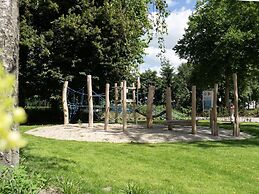 Modern Chalet With Dishwasher, Near De Efteling