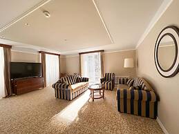 Scuol Palace Spa & Culture Hotel