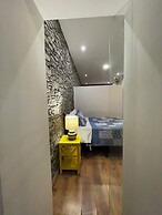 SYD’S CITY CENTER Bed and Breakfast