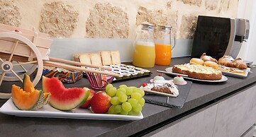 Dana Rooms Bed and Breakfast