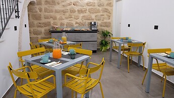 Dana Rooms Bed and Breakfast