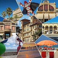 Room-viareggio Rooms Facing the sea