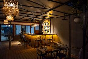 Lost Elsiyum Hotel - Half Board