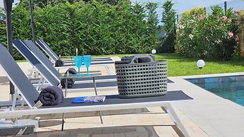 Apartments with Pool Casa Bianca