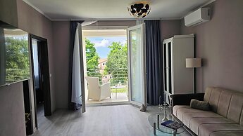 Apartments with Pool Casa Bianca