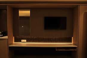 VANTARA SUITES