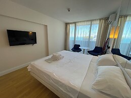 Orbi City Sea View
