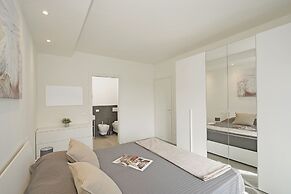 Sunshine Apartment by Wonderful Italy