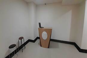 OYO 94083 Apartemen Podomoro Golf View Victory Rooms