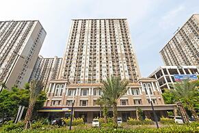 OYO 94083 Apartemen Podomoro Golf View Victory Rooms