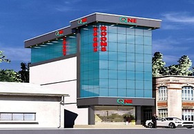 Q-ONE by Glitz hotels