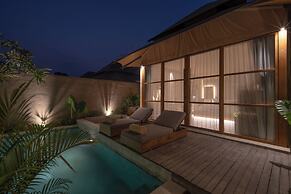 Ubud Mas Glamping Luxury Tent