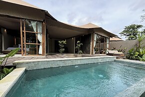 Ubud Mas Glamping Luxury Tent