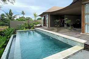 Ubud Mas Glamping Luxury Tent