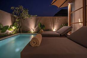 Ubud Mas Glamping Luxury Tent