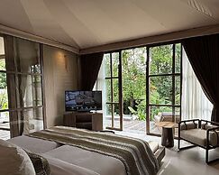 Ubud Mas Glamping Luxury Tent