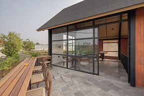 Ubud Mas Glamping Luxury Tent