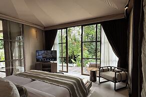 Ubud Mas Glamping Luxury Tent