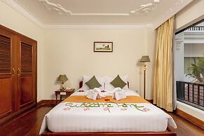 YASODHARAPURA RESIDENCE